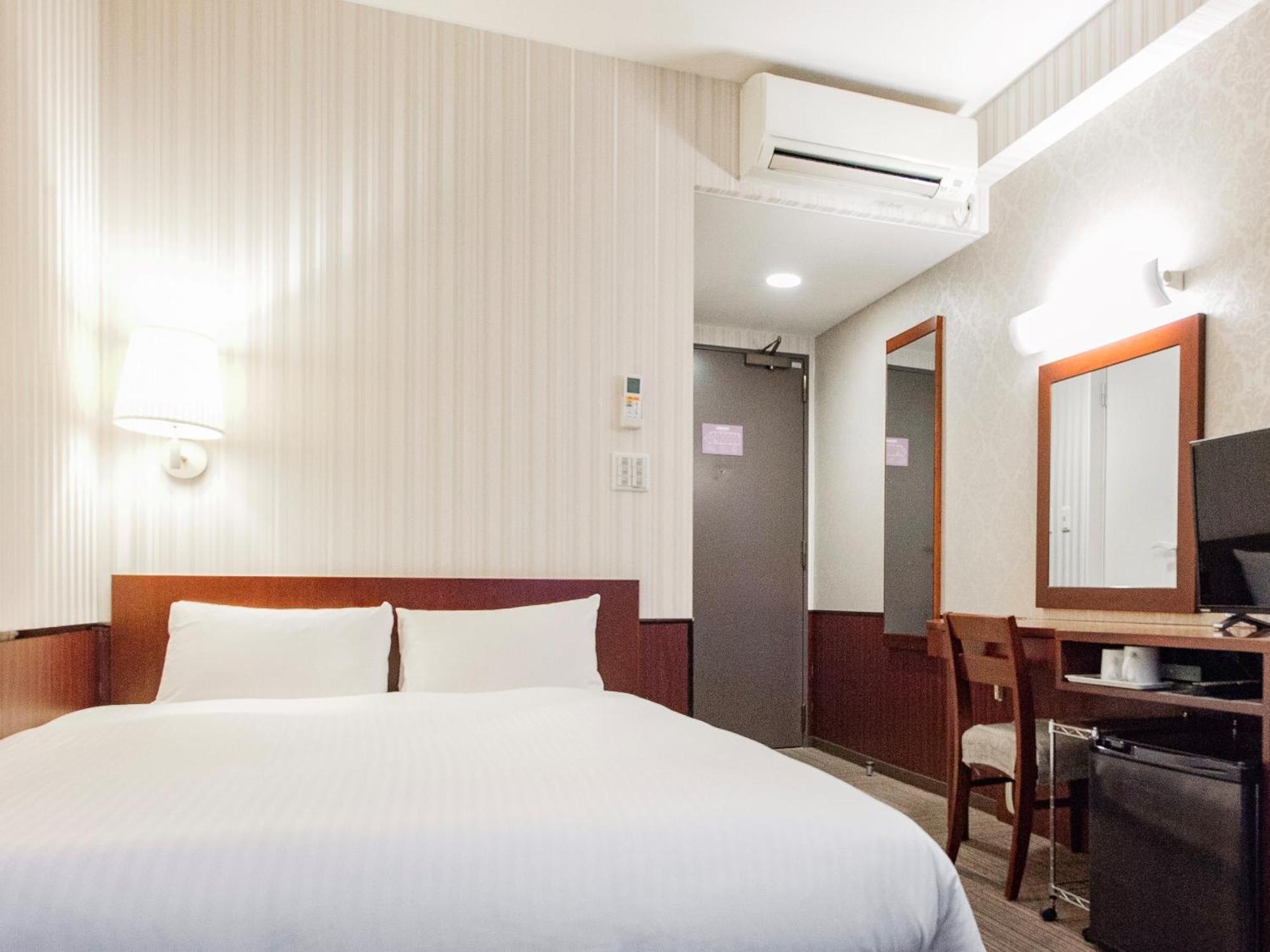 Hotel Hillarys Osaka Cameră foto